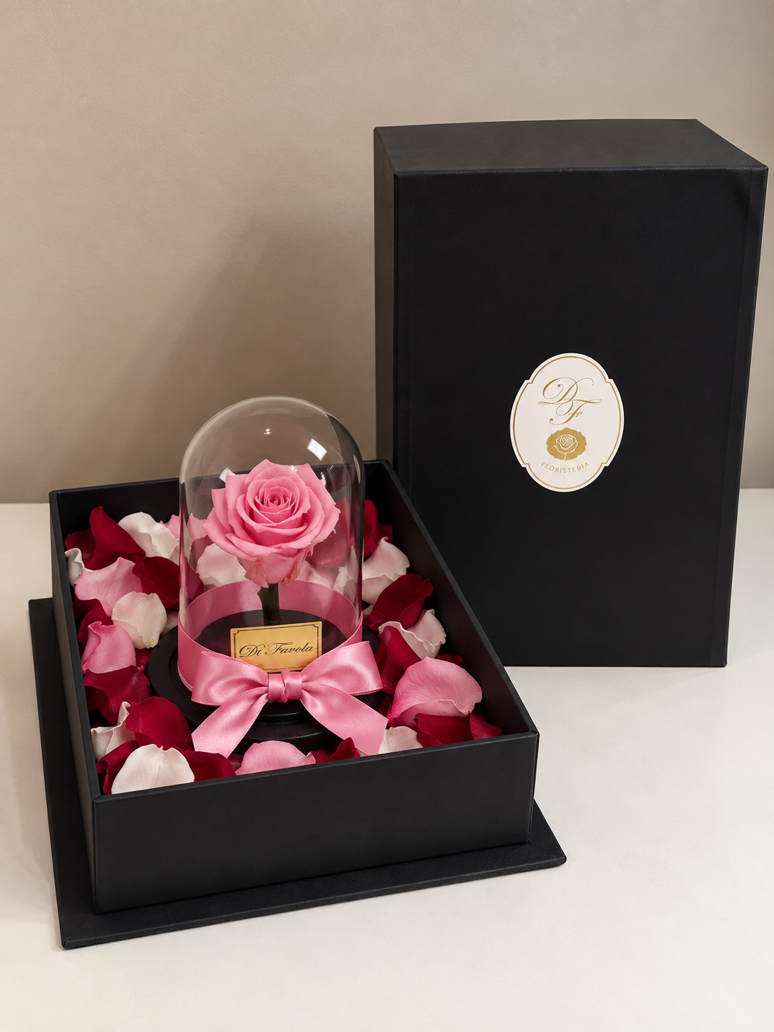 Rosa bella y la bestia pequeña 15 cm - en caja sorpresa con pétalos. Amor y amistad