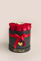 Tambor de rosas y orquídea